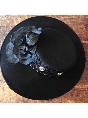 Michael Howard | Accessories | Vintage Michael Howard Purple  display picture 1